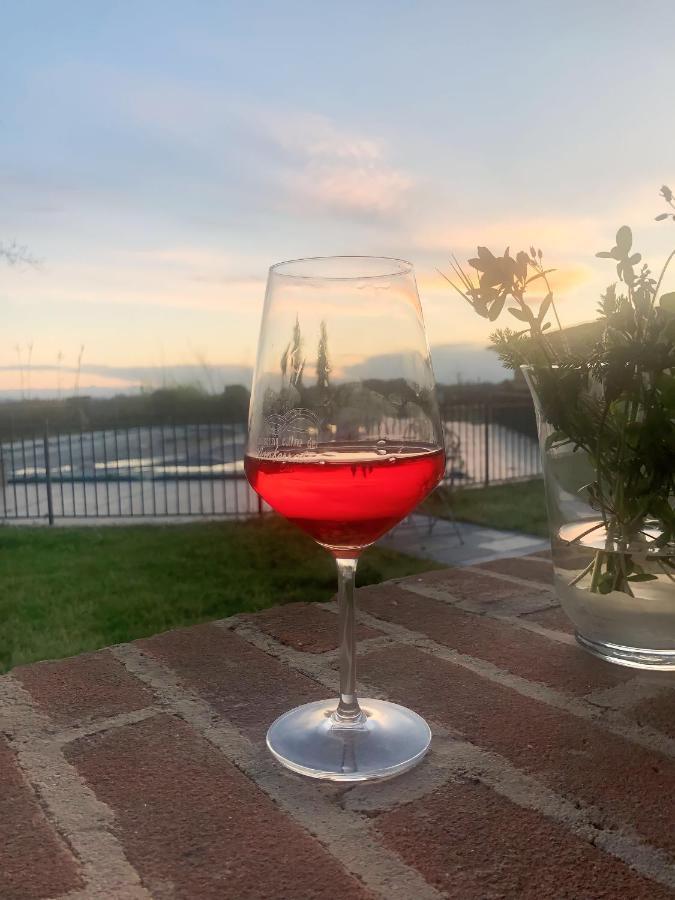 Villetta Rosso Rubino Vignale Екстериор снимка
